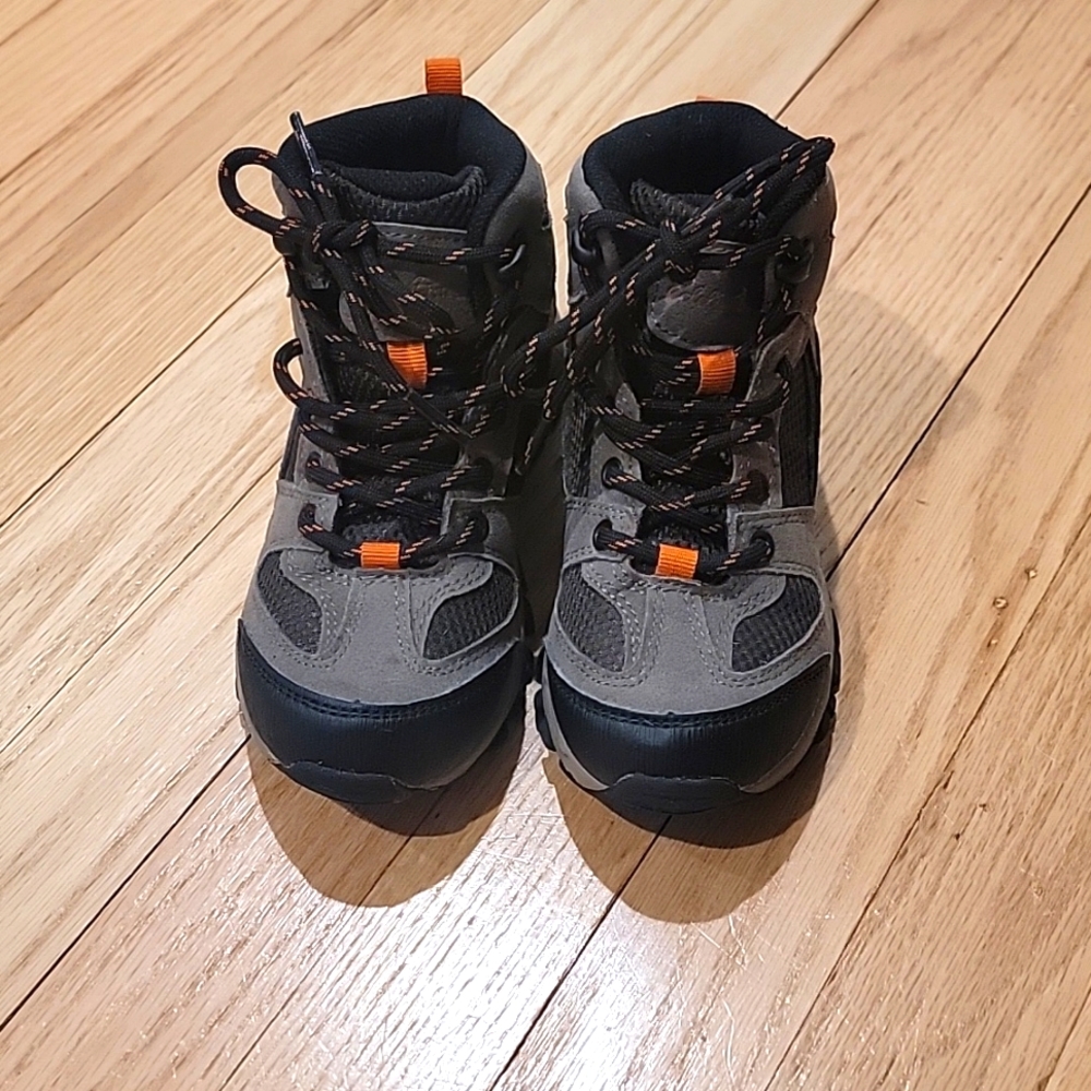 Boys Eddie Bauer Snow/Hiking boots